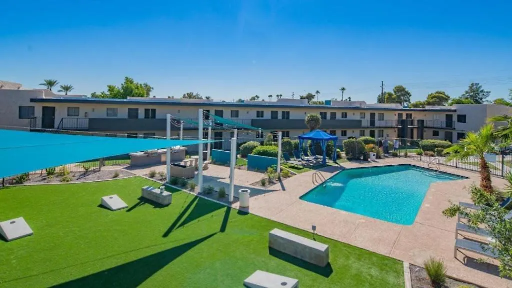 Gorgeous Cozysuites Camelback W Pool Parking 06 Φοίνιξ